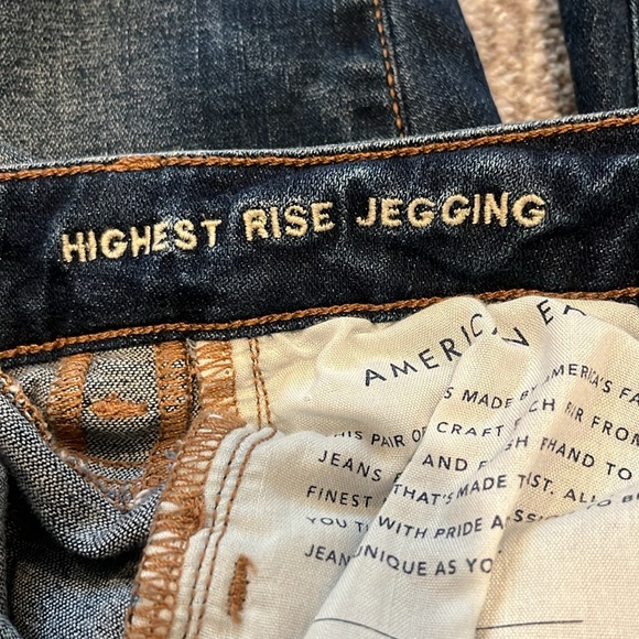 AMERICAN EAGLE - women’s super stretch highest rise jegging size 4 regular - Picture 4 of 7